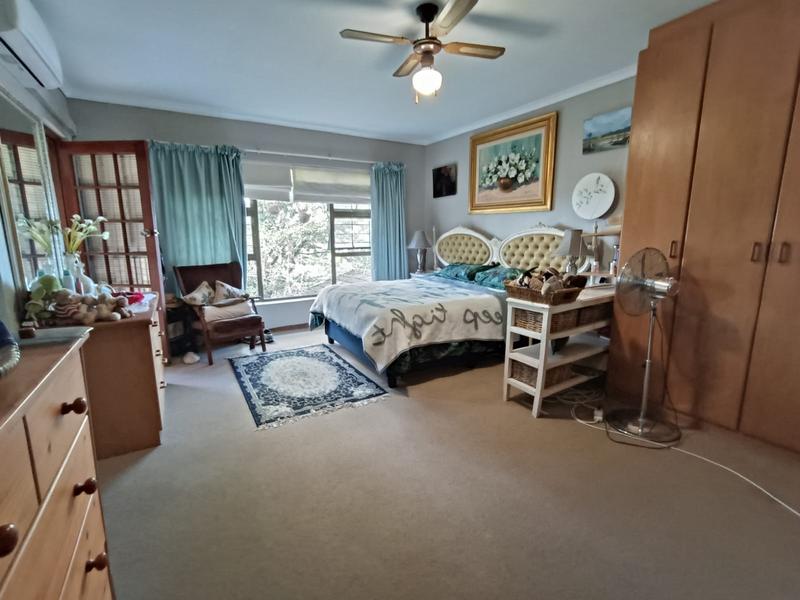 4 Bedroom Property for Sale in Bergsig Western Cape